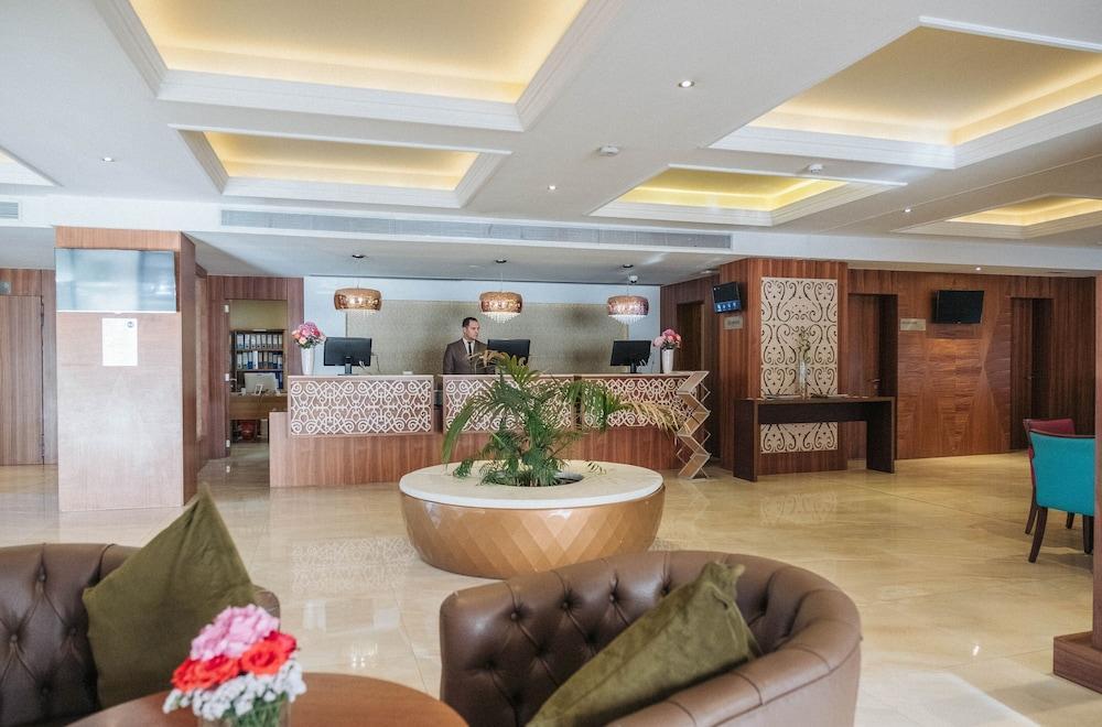 Az Hotels Zeralda Zewnętrze zdjęcie