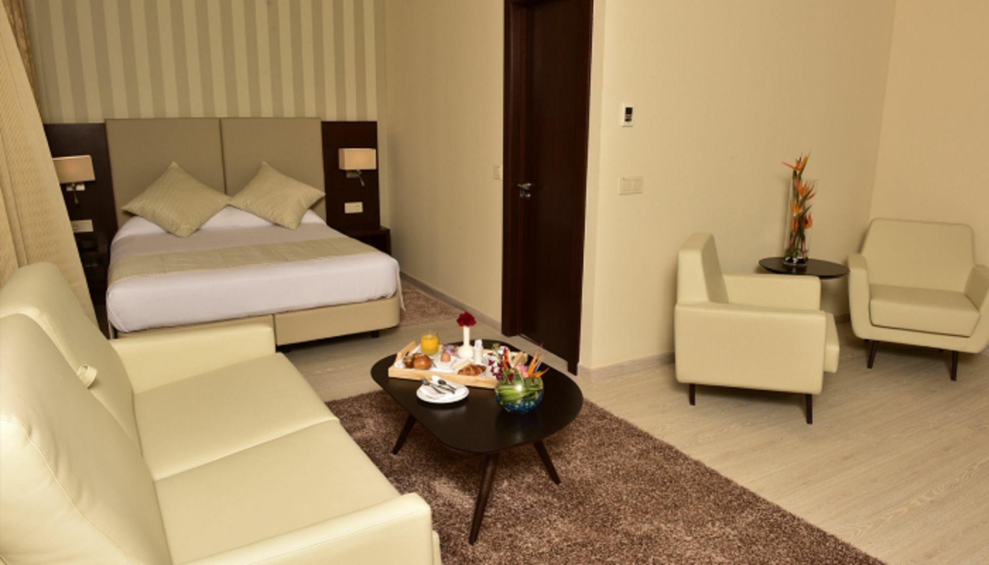 Az Hotels Zeralda Zewnętrze zdjęcie
