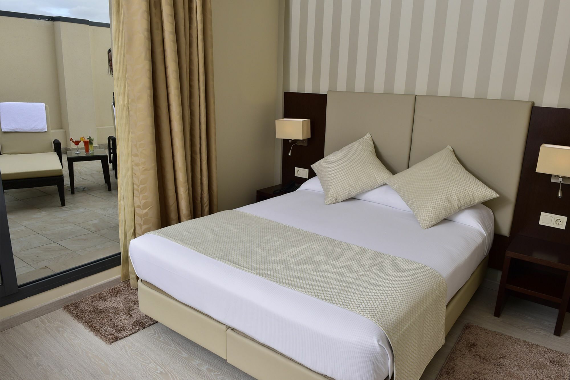 Az Hotels Zeralda Zewnętrze zdjęcie