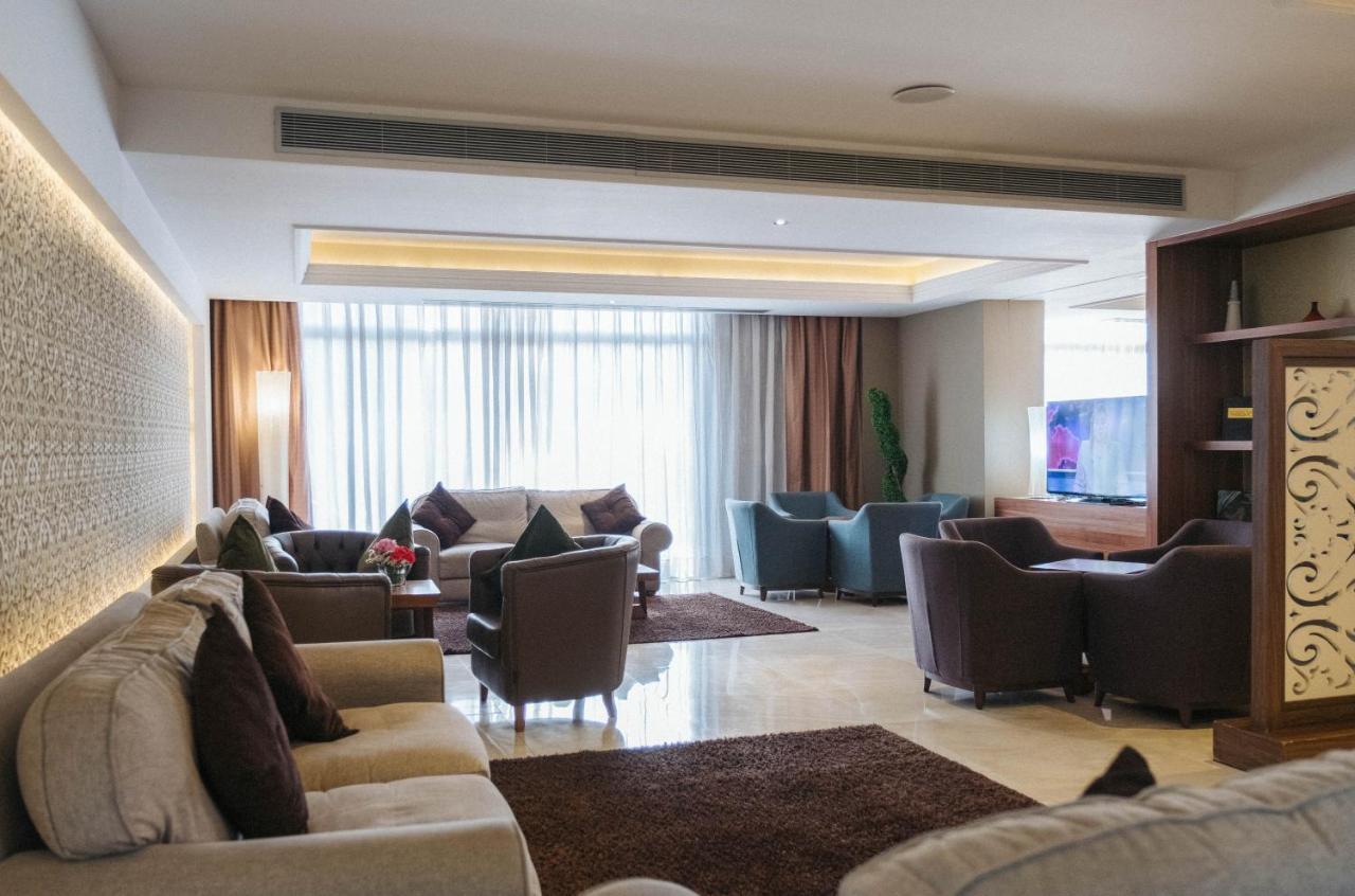 Az Hotels Zeralda Zewnętrze zdjęcie